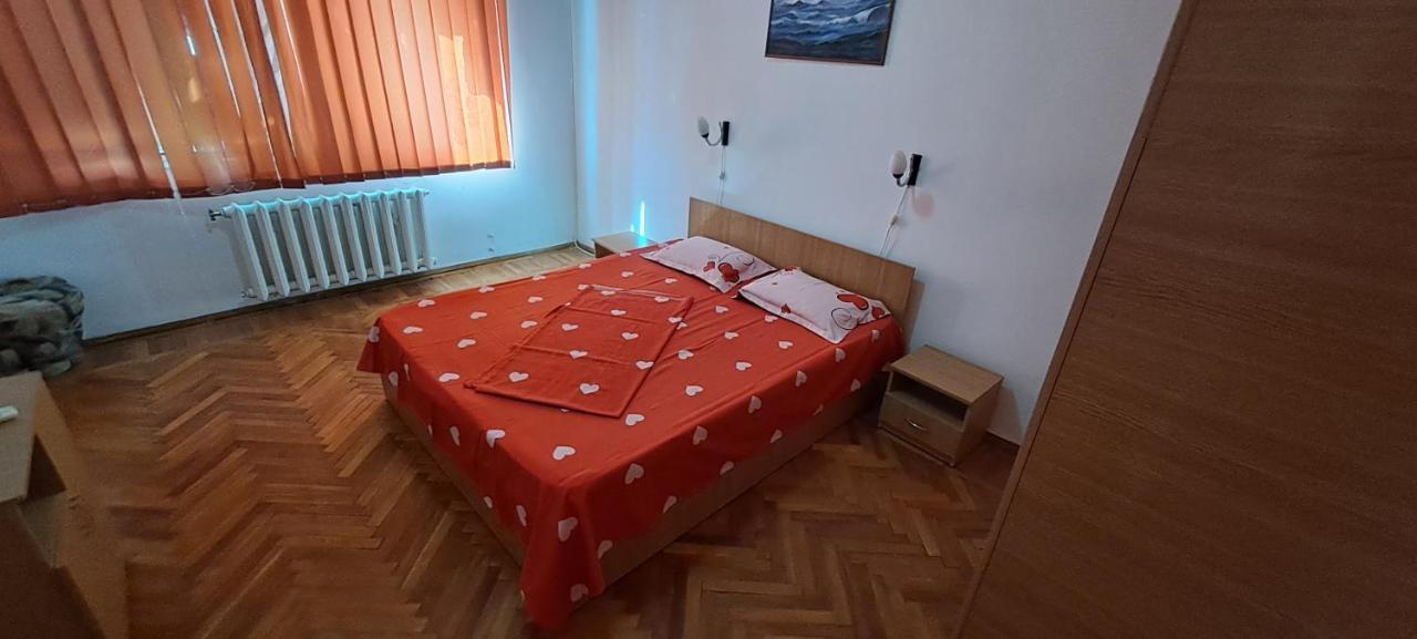 Apartament Grigore Etaj 2 Mangalia Esterno foto
